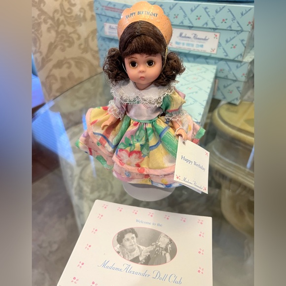 Madame Alexander Doll | “Happy Birthday” - Picture 3 of 4